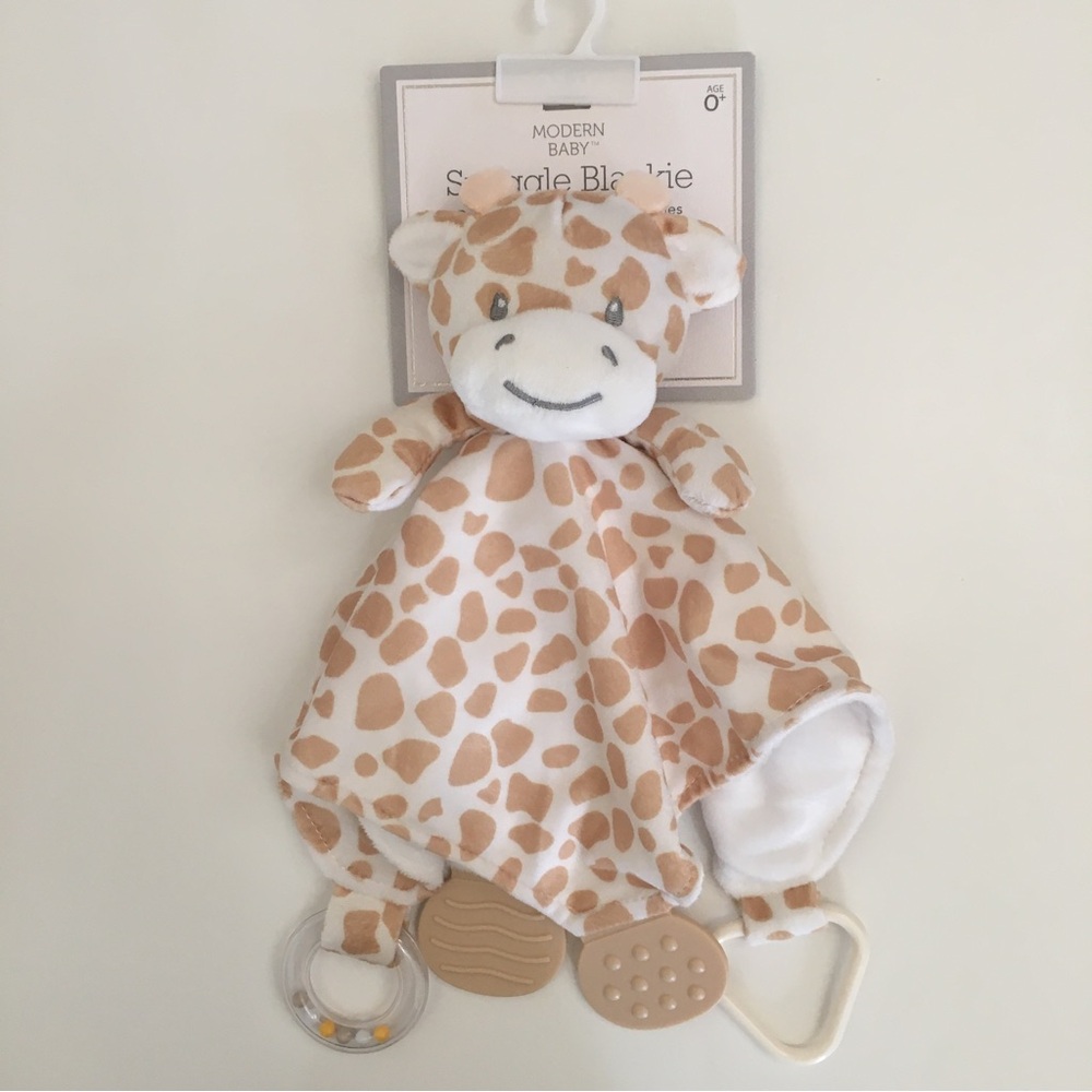 Baby Snuggle Blankie Lovey Giraffe Soft Baby Toy Rattle & Teether | Modern Baby